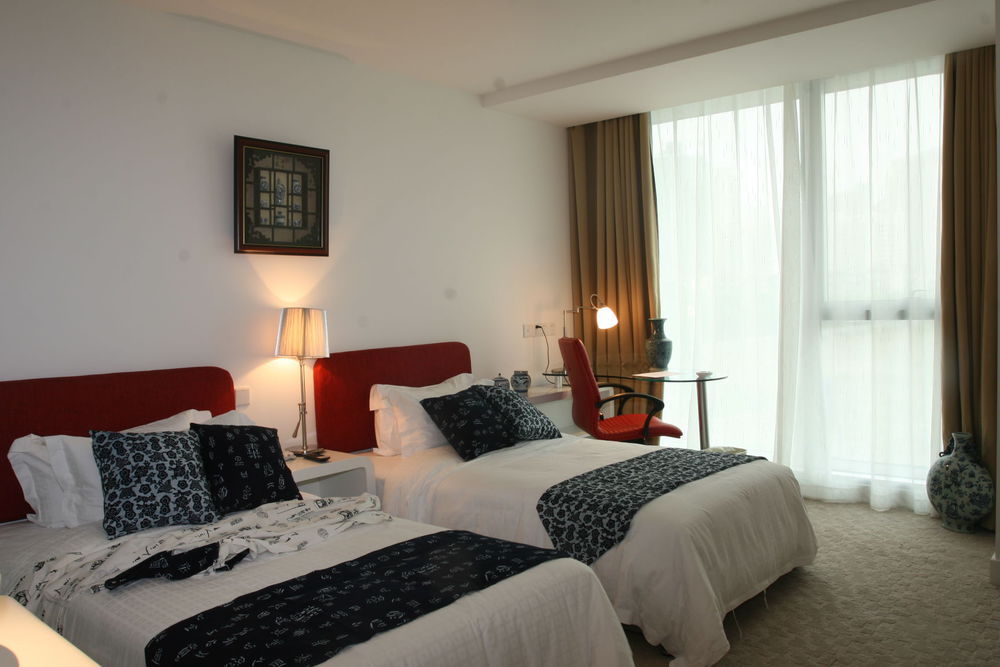 Atour X Lujiazui Binjiang Avenue Hotel